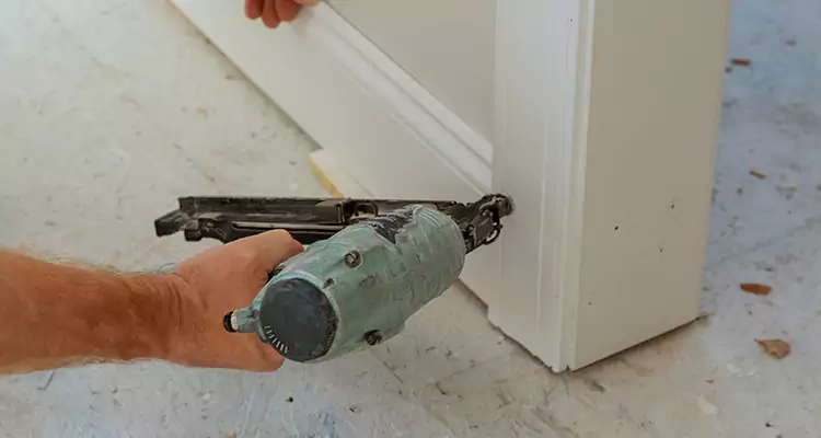 Fix Garage Door Panel in Lauderdale Lakes, FL