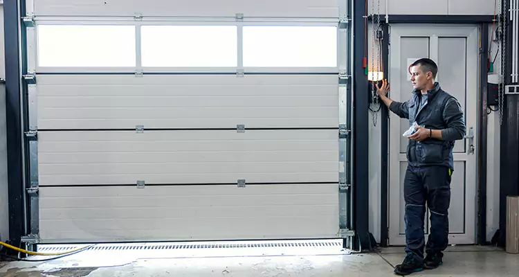 Modern Overhead Door Repair in Lauderdale Lakes, FL