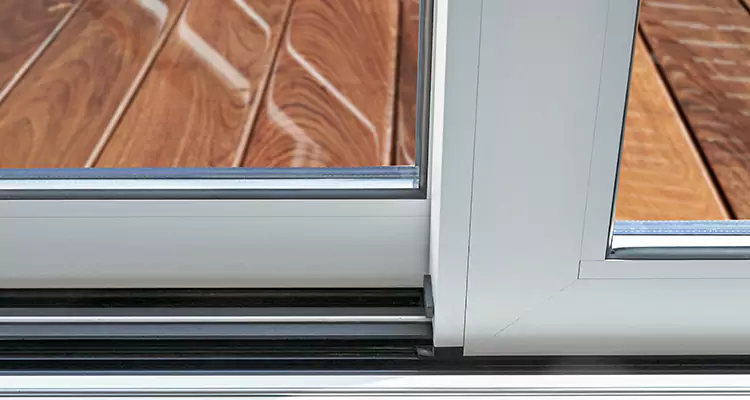 Patio Door Jammed Shut in Lauderdale Lakes, FL