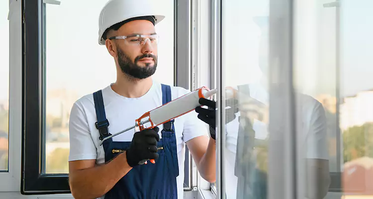 Retractable Screens Repair for Patio in Lauderdale Lakes, FL