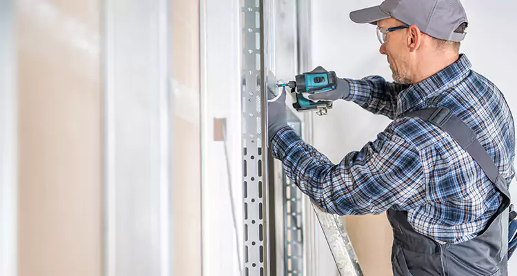 Sliding Door Latch Hardware Repair in Lauderdale Lakes, FL