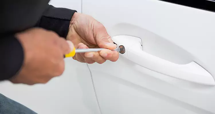 Door Knob Repair Plate in Lauderdale Lakes, FL