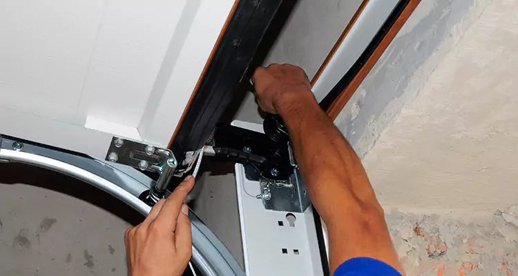 Weatherproof Door Seal Replacement in Lauderdale Lakes, FL
