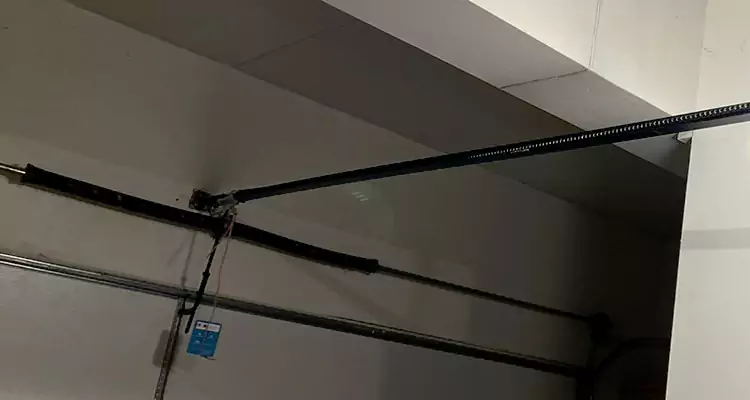 Garage Door Spring Removal in Lauderdale Lakes, FL