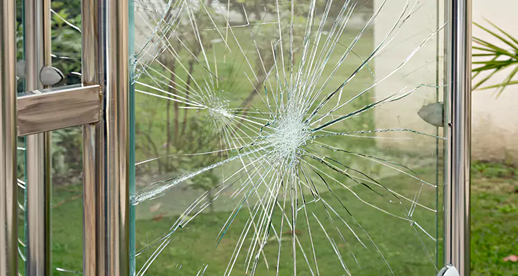 Frameless Glass Door Repair at Home in Lauderdale Lakes, FL
