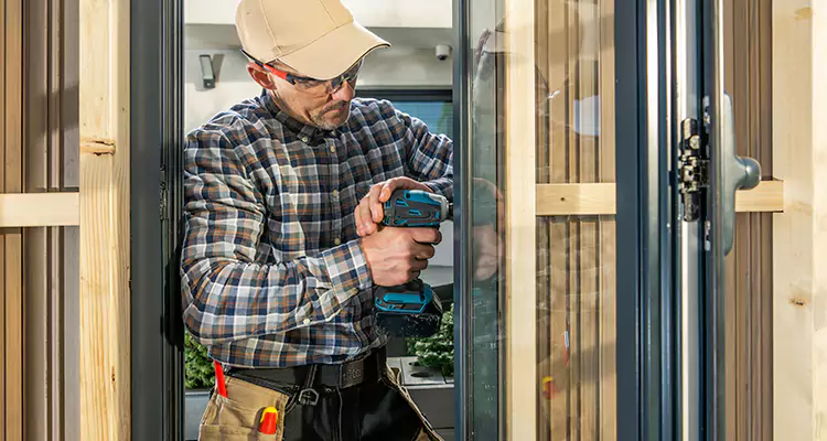 Top-Rated Patio Door Handle and Lock Repair Service for Homeowners in Lauderdale Lakes, FL