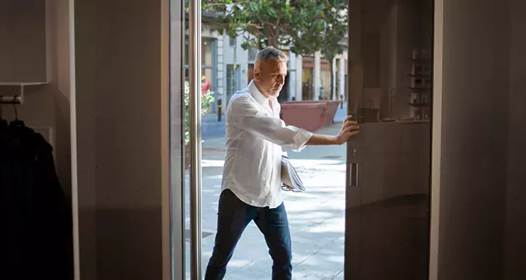Track Cleaning and Repair for Stuck Doors in Lauderdale Lakes, FL