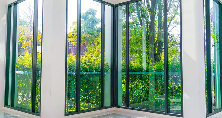 Folding Glass Balcony Door Repair in Lauderdale Lakes, FL