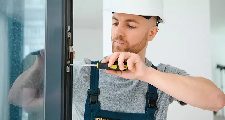 Andersen Sliding Door Latch Repair in Lauderdale Lakes, FL